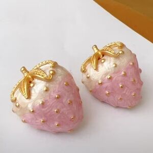🆕️ Pink and Gold Strawberry Earrings NWOT